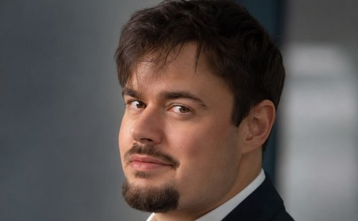 Adhurim Qereti, Bankkaufmann und Inhaber von ProFinanz